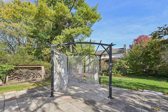 1118 Ravine Ridge Drive, Columbus, OH 43085