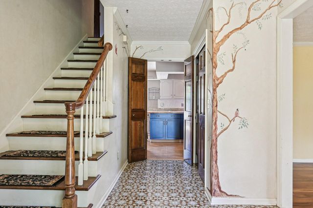 1118 Ravine Ridge Drive, Columbus, OH 43085