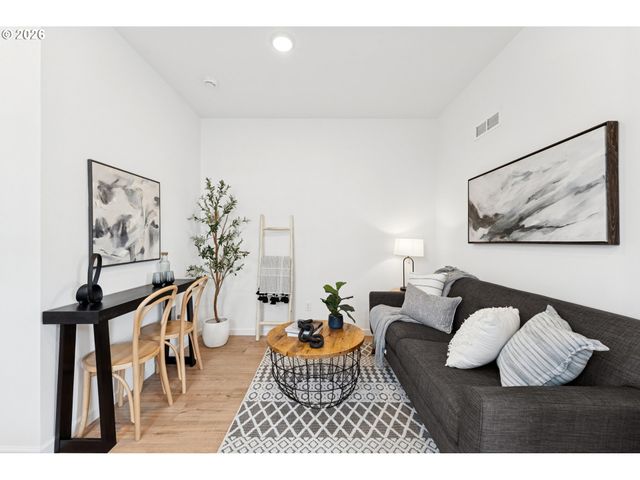 3627 Sw 209th Ave, Hillsboro, OR 97123