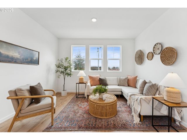 3627 Sw 209th Ave, Hillsboro, OR 97123