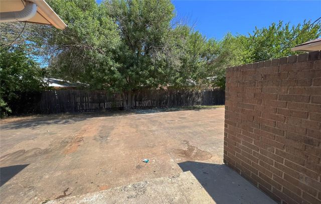 1409 Blackwell Drive, Irving, TX 75061