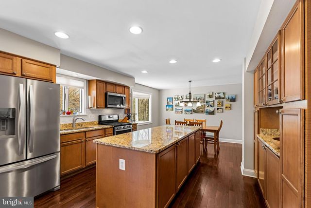 61 MARNEL DR, Severna Park, MD 21146