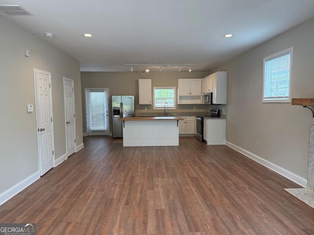 768 Grove Street, Gainesville, GA 30501