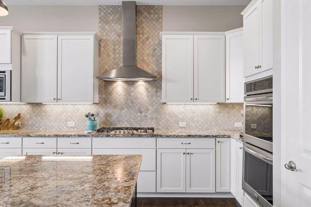 6025 Kimberly Lane N, Plymouth, MN 55446