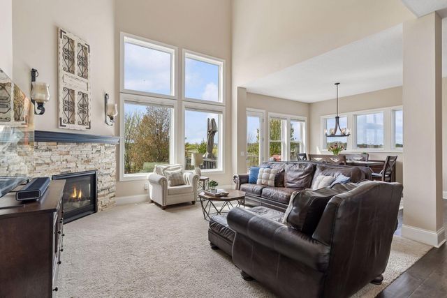 6025 Kimberly Lane N, Plymouth, MN 55446