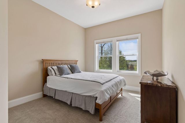 6025 Kimberly Lane N, Plymouth, MN 55446