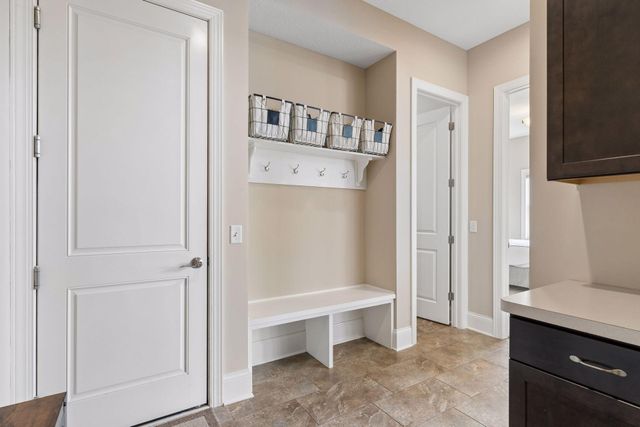 6025 Kimberly Lane N, Plymouth, MN 55446