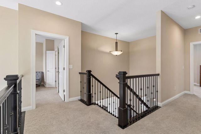 6025 Kimberly Lane N, Plymouth, MN 55446