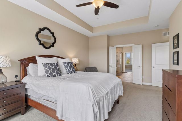 6025 Kimberly Lane N, Plymouth, MN 55446