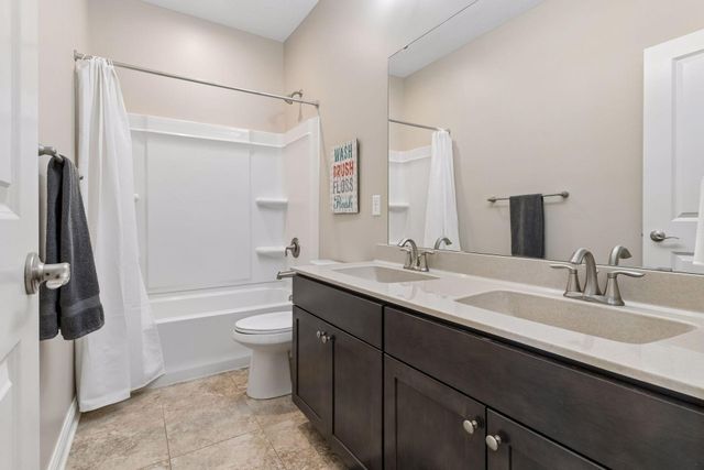 6025 Kimberly Lane N, Plymouth, MN 55446