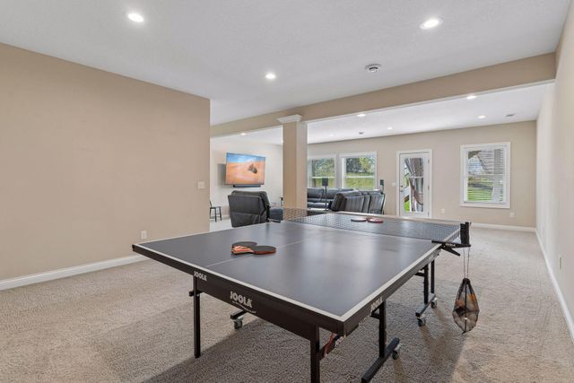6025 Kimberly Lane N, Plymouth, MN 55446