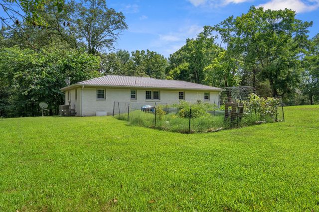 8531 Pinewood, Lyles, TN 37098