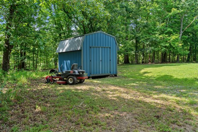 8531 Pinewood, Lyles, TN 37098