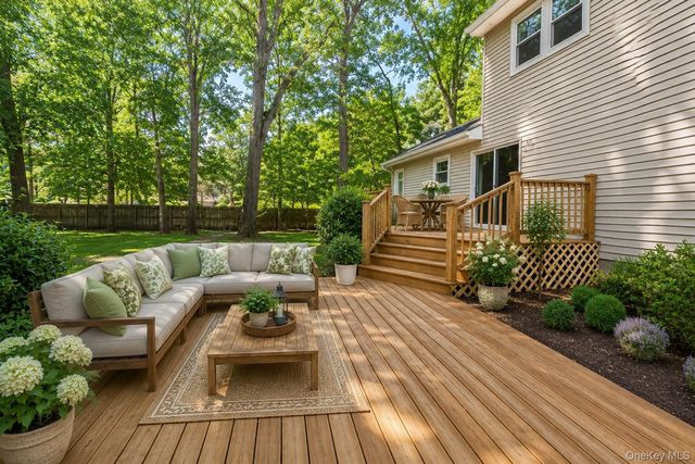 1 Pia Court, Hauppauge, NY 11788