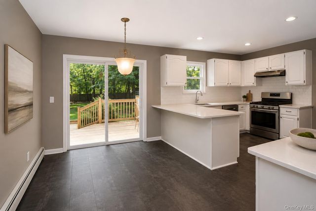 1 Pia Court, Hauppauge, NY 11788