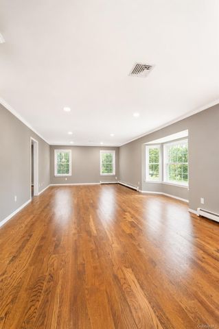 1 Pia Court, Hauppauge, NY 11788