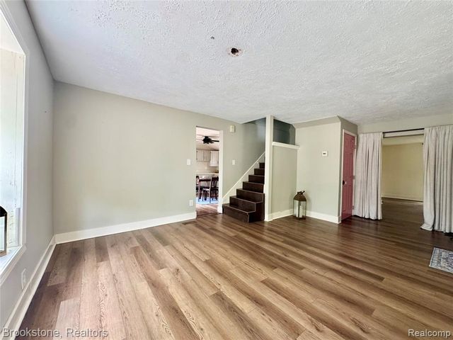 207 N Church, Ortonville, MI 48462