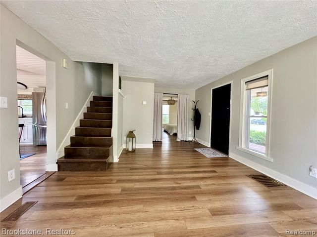 207 N Church, Ortonville, MI 48462