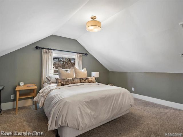 207 N Church, Ortonville, MI 48462