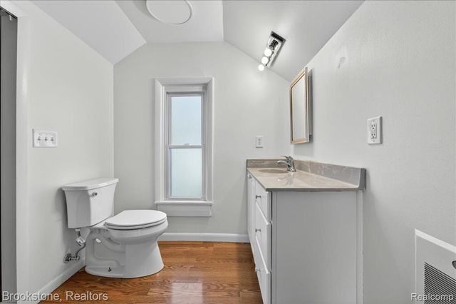 207 N Church, Ortonville, MI 48462