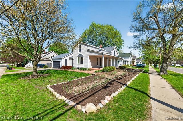 207 N Church, Ortonville, MI 48462