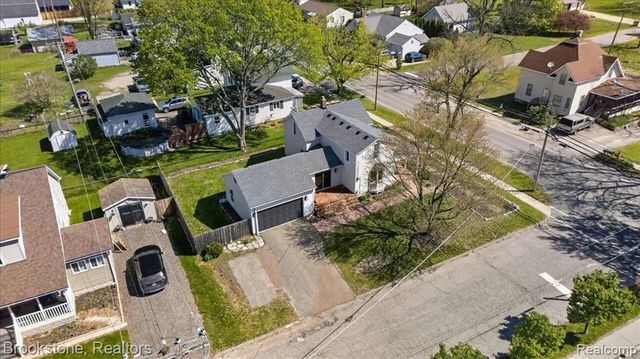 207 N Church, Ortonville, MI 48462