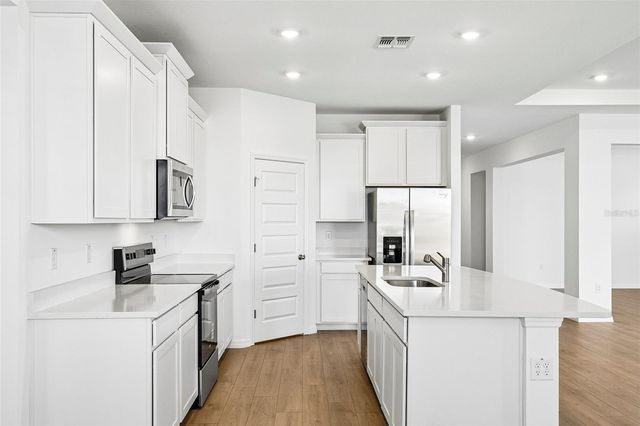 2265 HAMDEN WAY, Mount Dora, FL 32757
