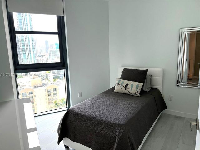 501 NE 31st St 1606, Miami, FL 33137