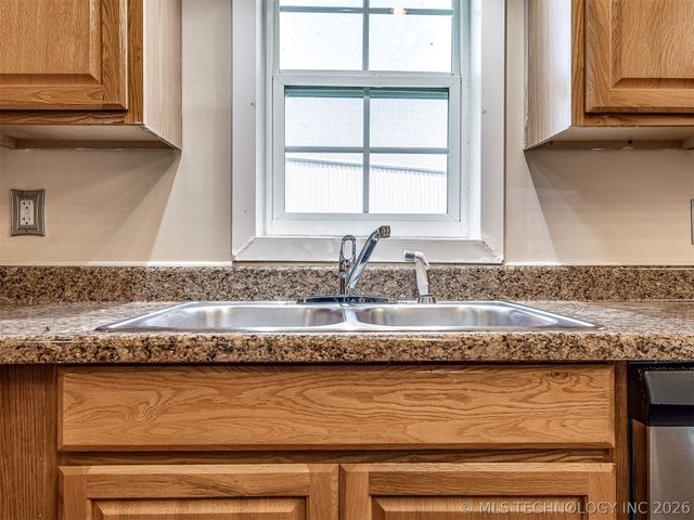 15115 E 136th Street, Collinsville, OK 74021
