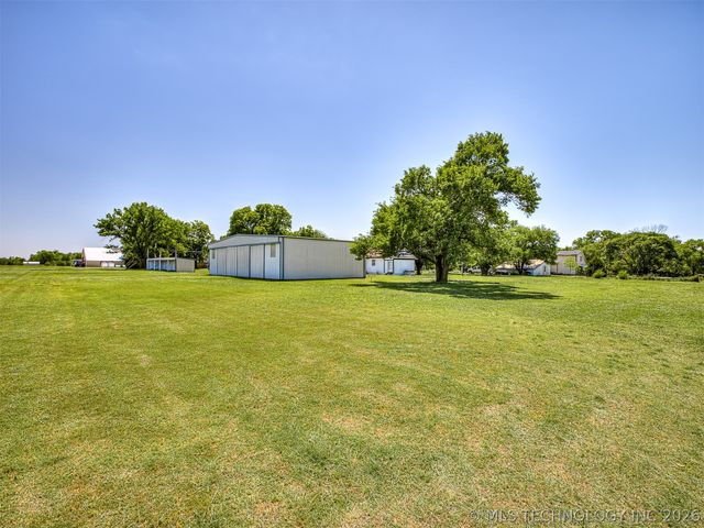 15115 E 136th Street, Collinsville, OK 74021
