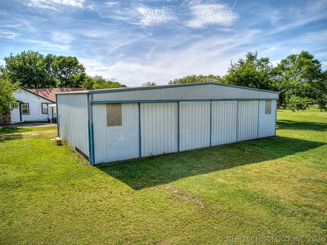15115 E 136th Street, Collinsville, OK 74021