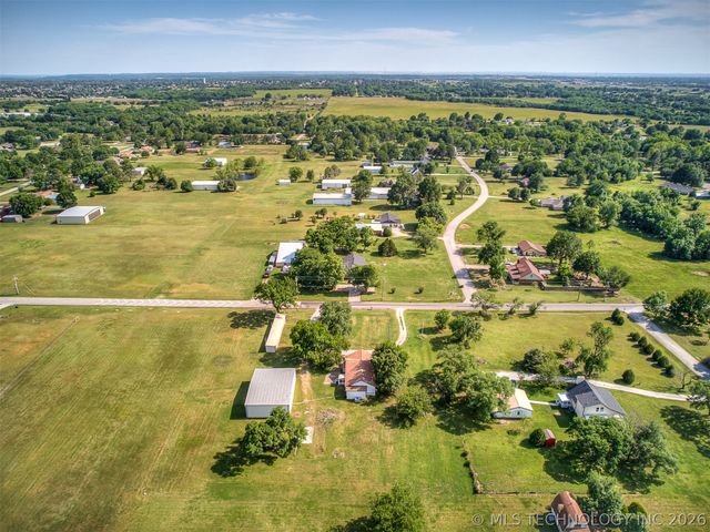 15115 E 136th Street, Collinsville, OK 74021