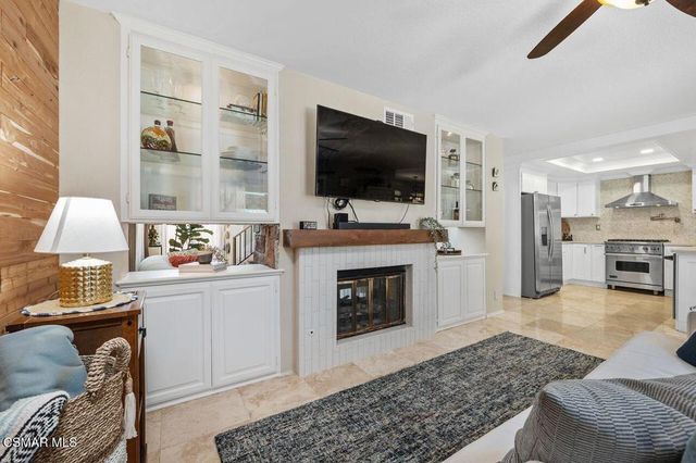 885 Congressional Road, Simi Valley, CA 93065