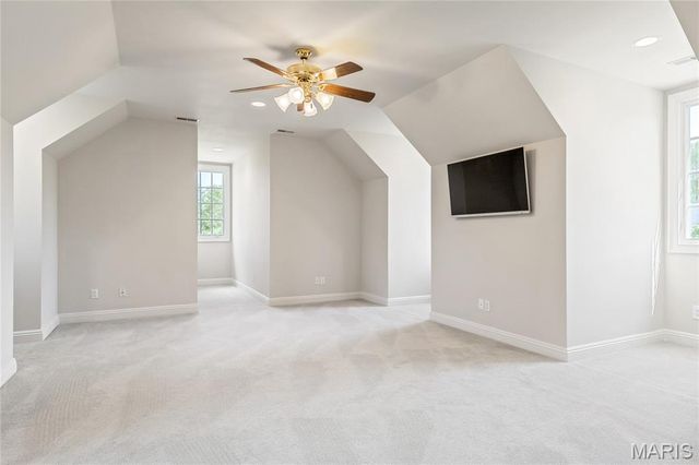 1103 Highland Pointe Drive, Town And Country, MO 63131