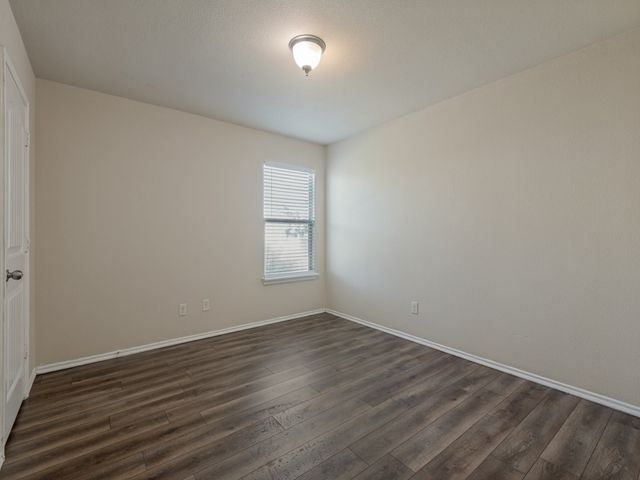 2005 Brackettville, Forney, TX 75126