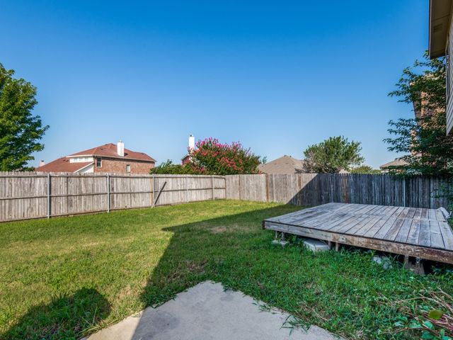 2005 Brackettville, Forney, TX 75126