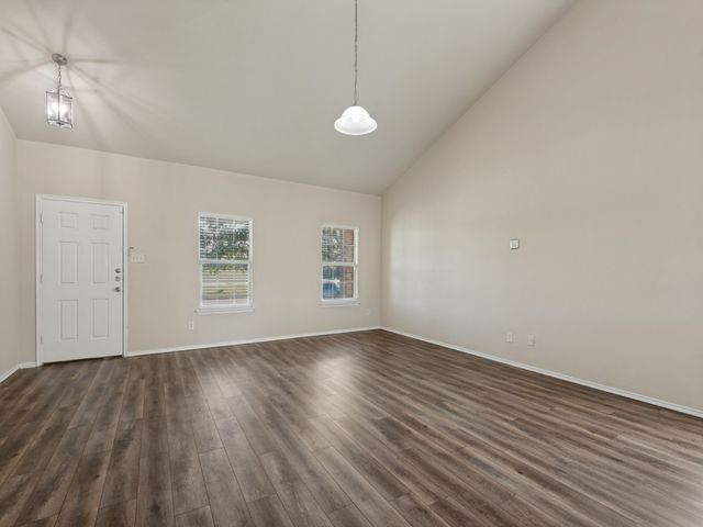2005 Brackettville, Forney, TX 75126
