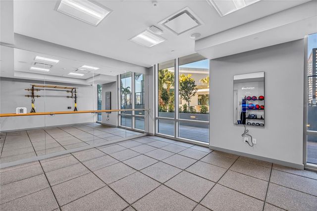 400 CENTRAL AVENUE 1702, St Petersburg, FL 33701