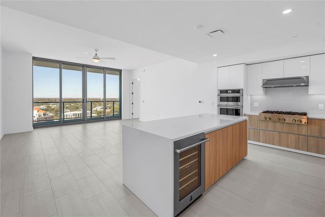 400 CENTRAL AVENUE 1702, St Petersburg, FL 33701