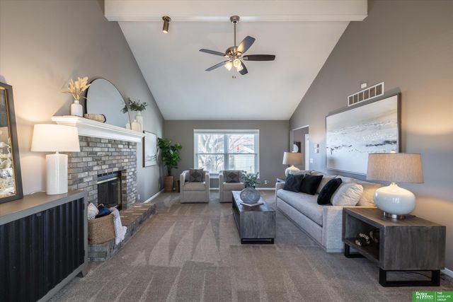 11814 N 157th Avenue, Bennington, NE 68007