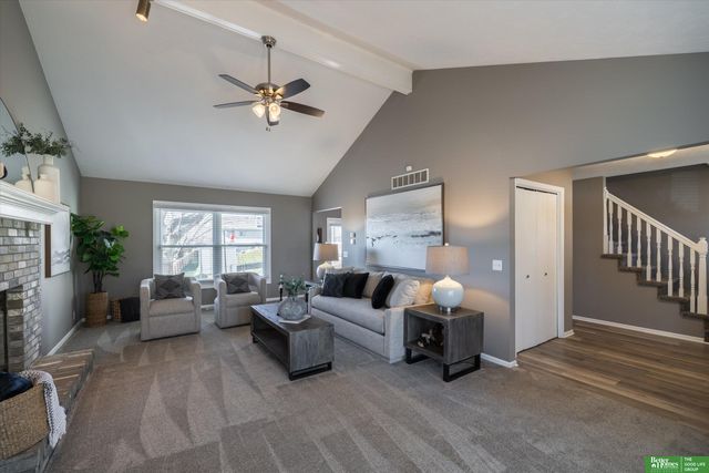 11814 N 157th Avenue, Bennington, NE 68007