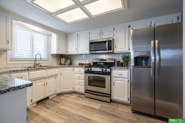 11814 N 157th Avenue, Bennington, NE 68007