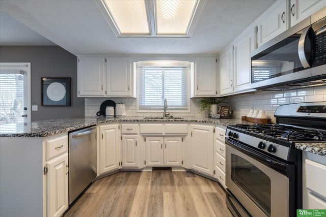 11814 N 157th Avenue, Bennington, NE 68007