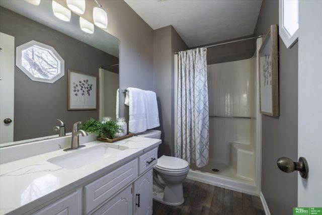 11814 N 157th Avenue, Bennington, NE 68007