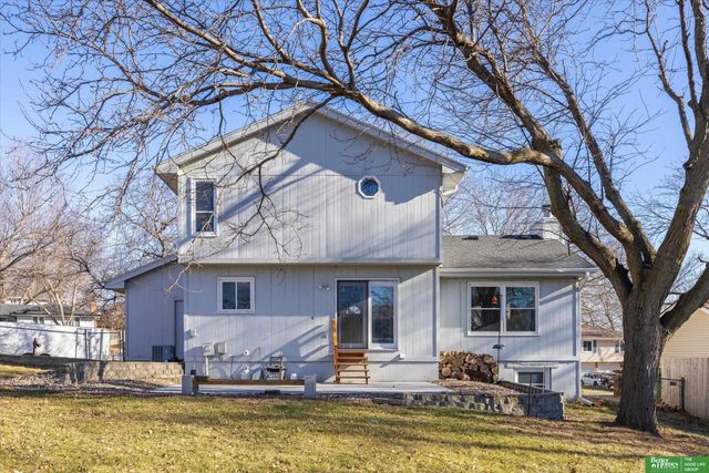 11814 N 157th Avenue, Bennington, NE 68007