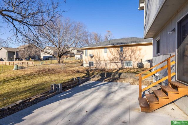 11814 N 157th Avenue, Bennington, NE 68007