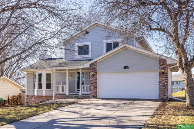 11814 N 157th Avenue, Bennington, NE 68007
