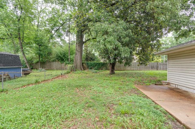 1134 DEARING RD, Memphis, TN 38117