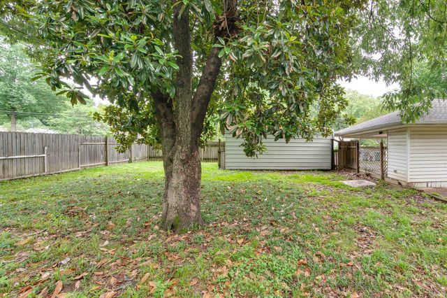 1134 DEARING RD, Memphis, TN 38117