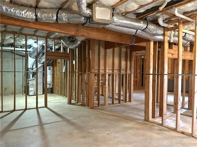 2554 Laquanda Court SW, Atlanta, GA 30331